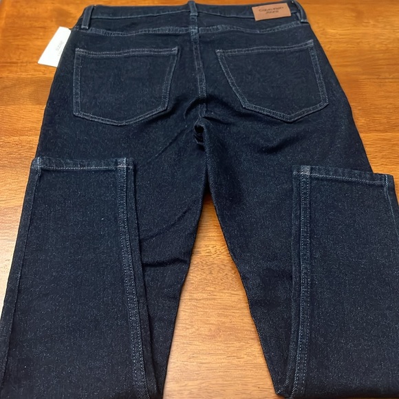 CALVIN KLEIN JEANS SIZE 28X29 - Picture 5 of 9